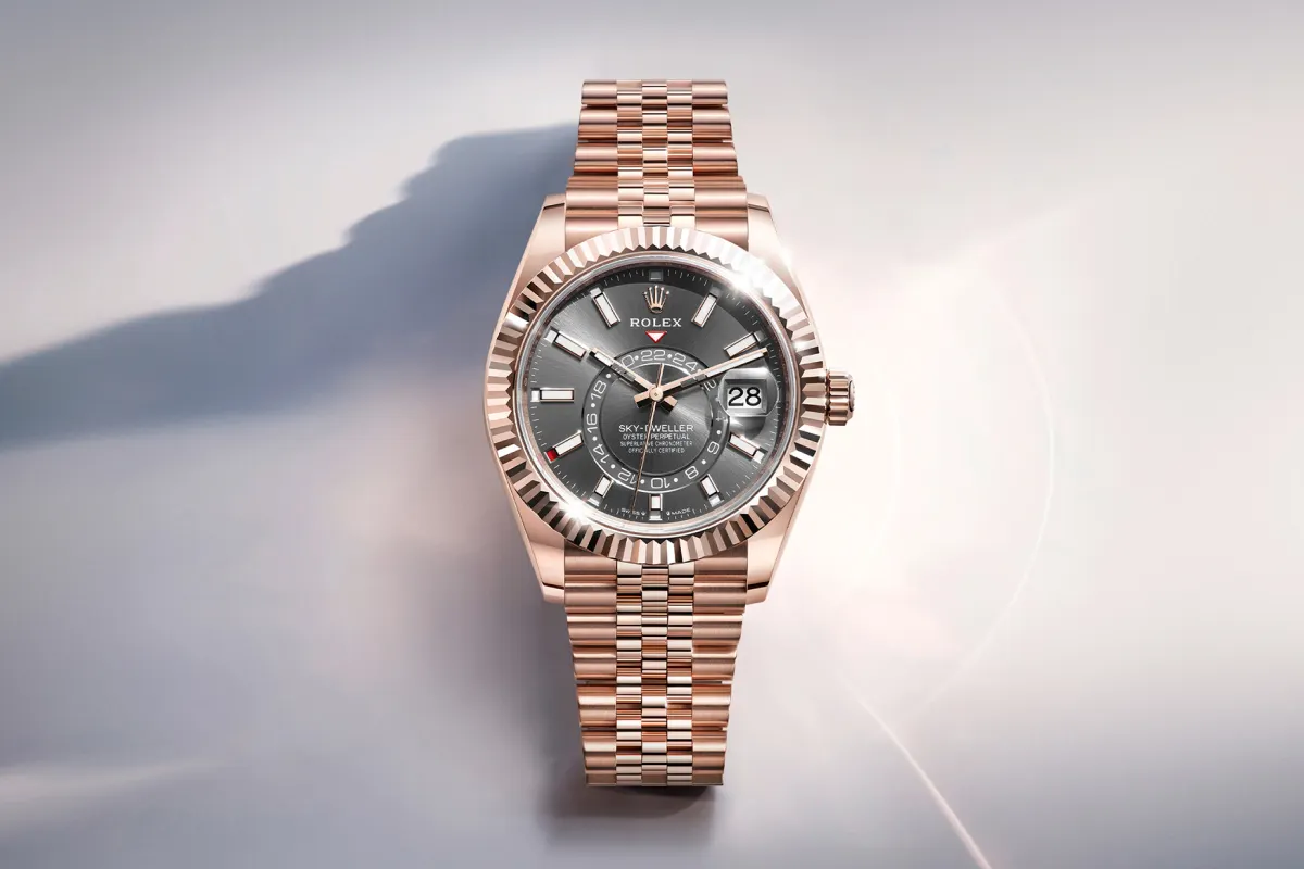 Scopri Rolex Sky-Dweller presso Severi Gioielli, rivenditore Autorizzato Rolex a Alassio