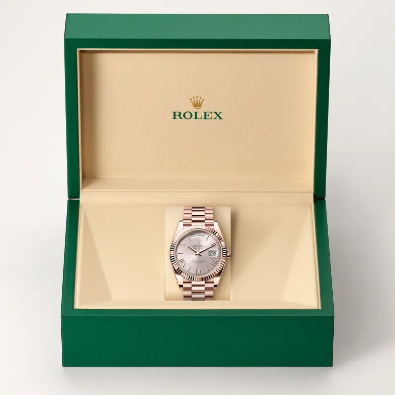 rolex M228235-0001   - Lunetta zigrinata
